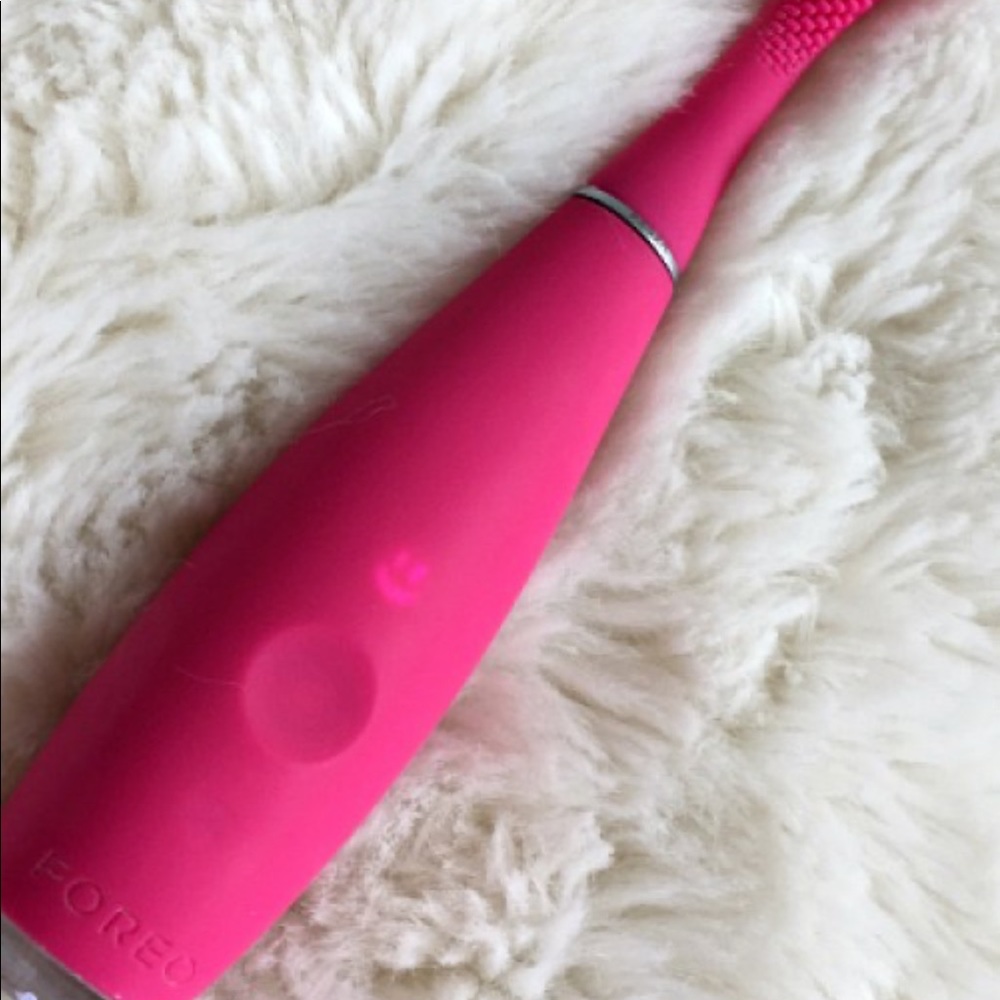 Foreo Issa Toothbrush